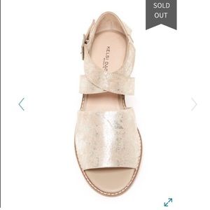 KELSI DAGGER BROOKLYN Women's Sydney Flat Sandal, Metallic